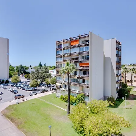 Al - Edificio Loule, Centro